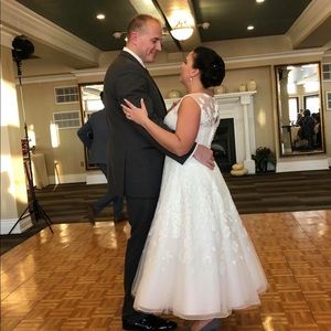 Meet your Posher, Caitlin